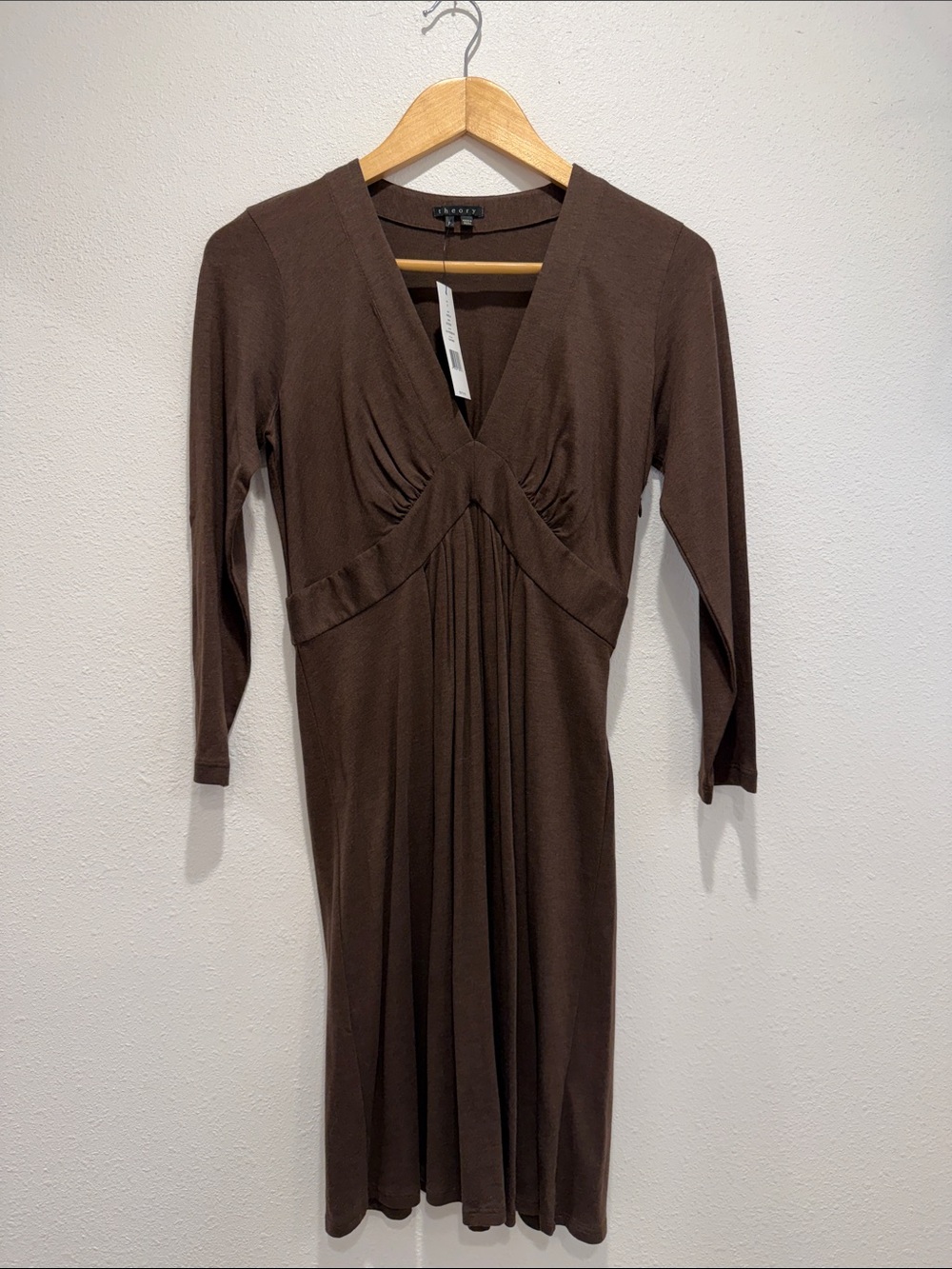 NWT Theory Sheila Extend Dress in Coffee bean Brown- Size P